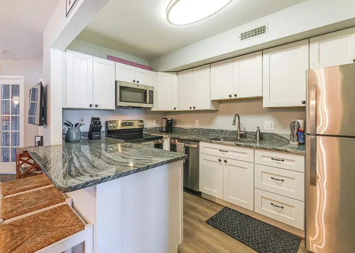 Walk To Beach: Newly Remodeled In Ocean Holiday home